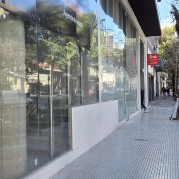 LOCALES COMERCIALES 