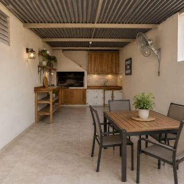 VENTA PH 3 AMBIENTES, AL FRENTE CON TERRAZA Y PARRILLA, EN VILLA BALLESTER