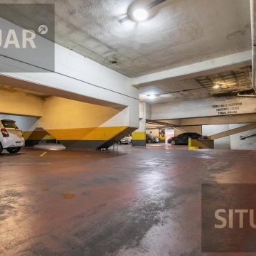 Cochera EN VENTA en Avenida Santa Fe RECOLETA