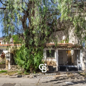 Casa En Venta Tres Cerritos, Calle Los Aguaribayes 100