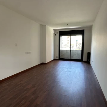 VENTA Departamento MONOAMBIENTE A MEDIA CUADRA DE PELLEGRINI