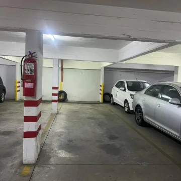 VENTA COCHERA DOBLE DORREGO 25 BIS