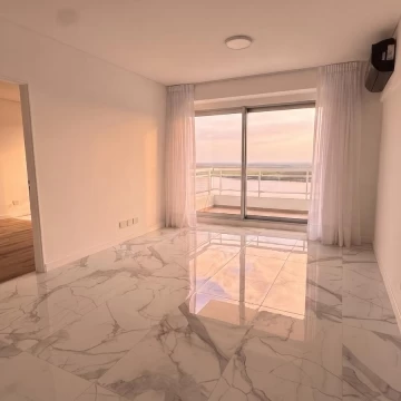 VENTA 1 DORMITORIO VISTA AL RÍO   COCHERA   BAULERA - MAUI TORRE SUR