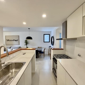 Departamento 3 dormitorios con parrillero zona rio en construcción 