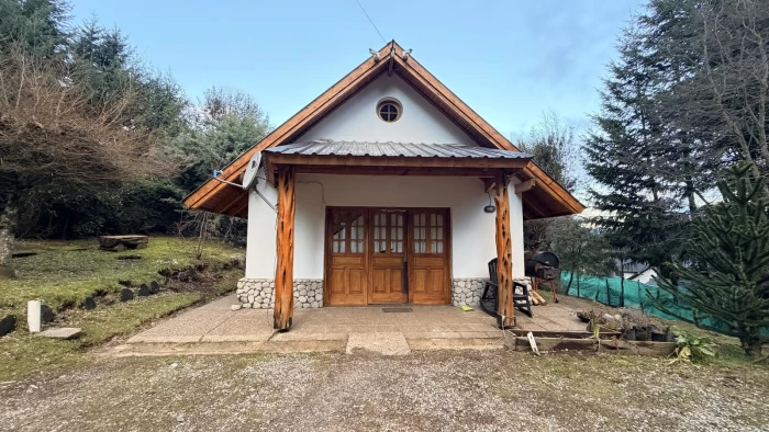 ALQUILER PERMANENTE, CASA, 2 AMBIENTES, CALLE BARBAGELATA, Villa la Angostura