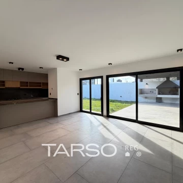 Casa en Venta 3 dormitorios Planta baja en Distrito Sur