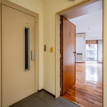 Venta, Departamento, 3 ambientes, Balcon, Apto Profesional, 2 baños, Belgrano, Belgrano R