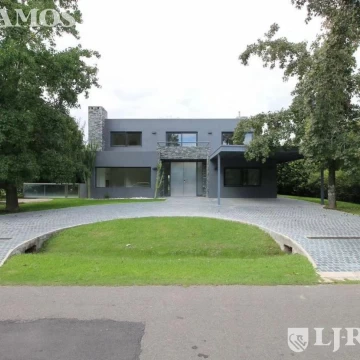LJ RAMOS | VENDE| CASA EN AYRES DE PILAR | KM 43.5 PANAMERICANA RAMAL PILAR