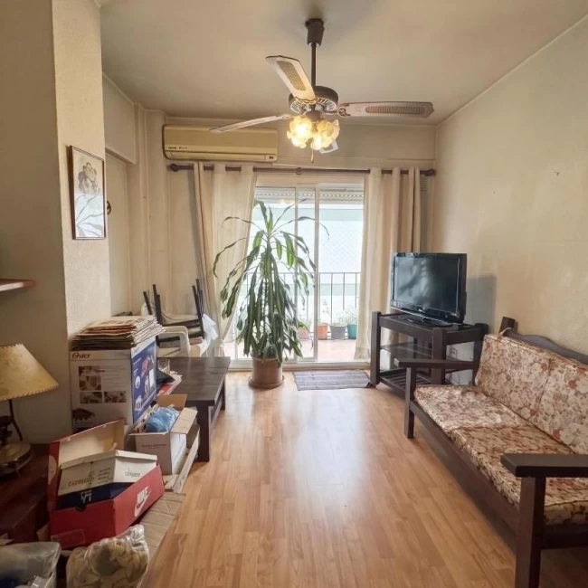 VENTA - DEPARTAMENTO 3 AMBIENTES - A RECICLAR - BALCON - NUÑEZ
