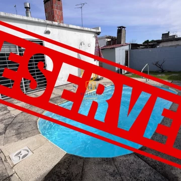 Casa en venta en Canelones con 2 dormitorios y piscina
