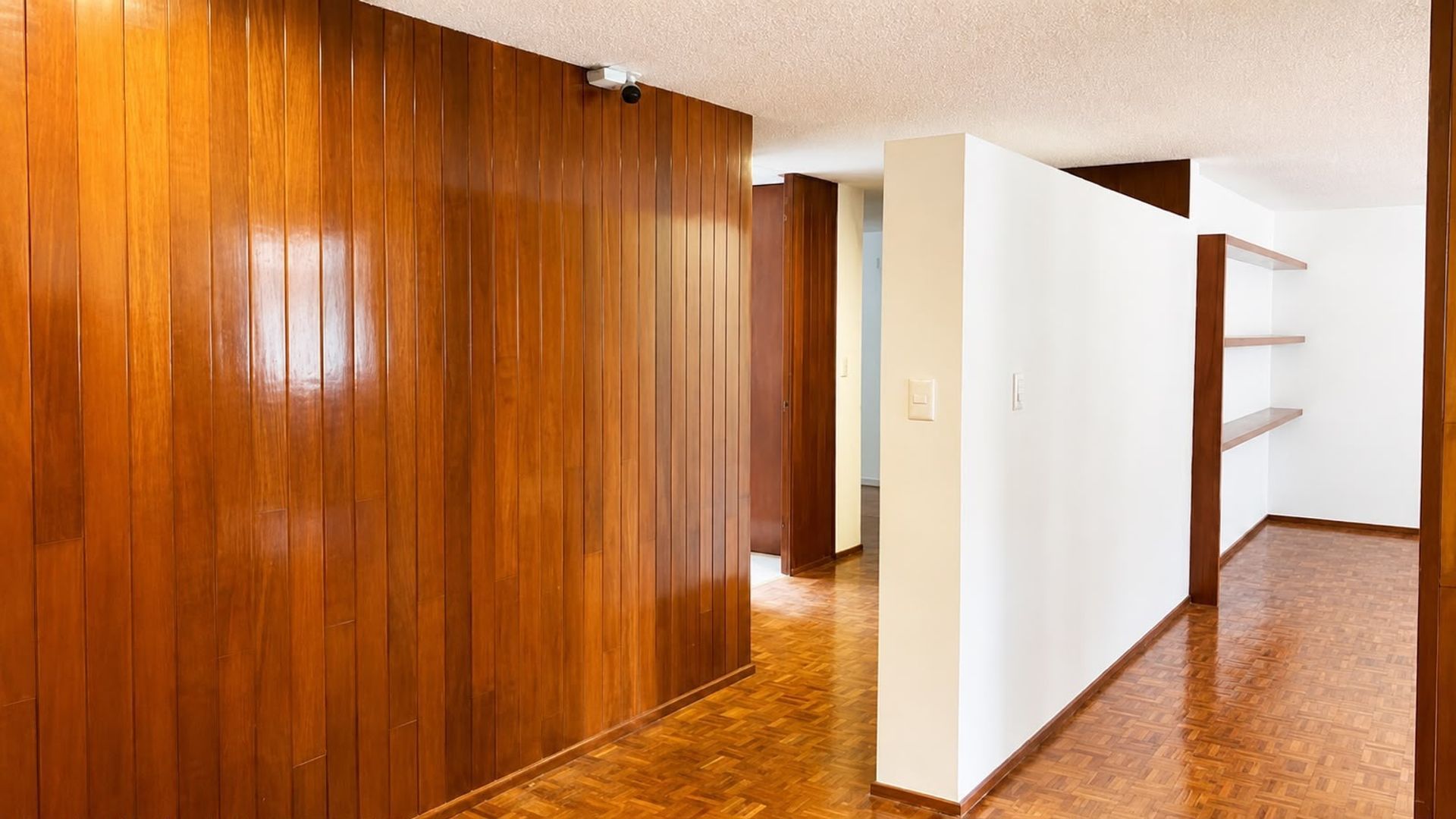 sala pasillo.jpg