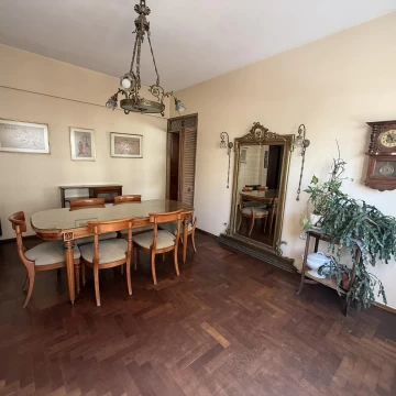 Departamento de 2 dormitorios en microcentro
