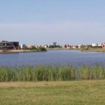 Terreno en venta-El Canton - Barrio Puerto- A la laguna-