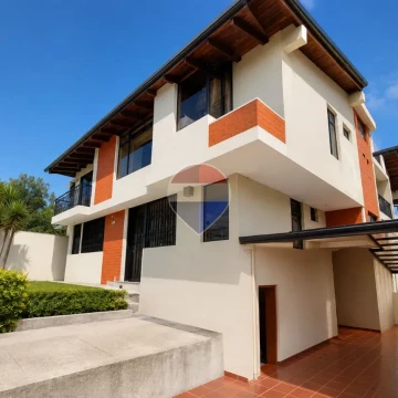 Casa comercial en venta, Urb. 23 de Junio