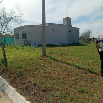 Terreno en Lucio V Lopez