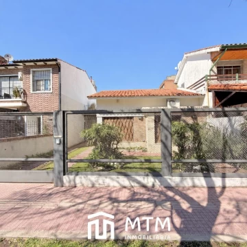 Casa en venta Rosario, Alberdi.