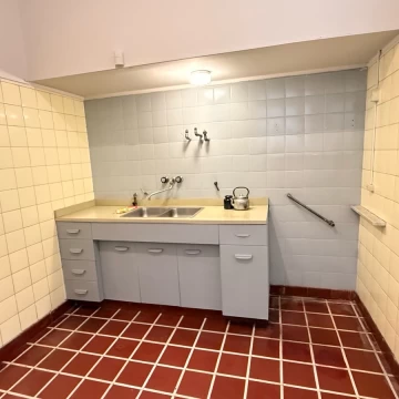 1788967042.jpg