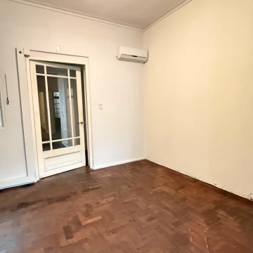 1788967042.jpg