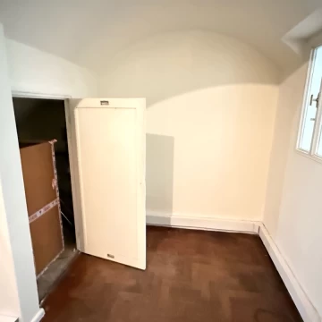 1788967046.jpg