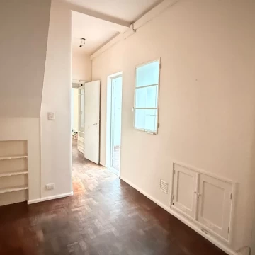1788967052.jpg