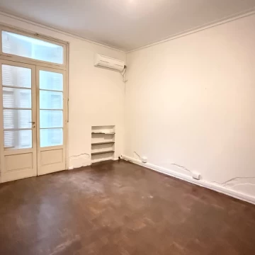 1788967052.jpg