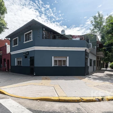 Casa en  venta de 5 ambientes en Villa Urquiza