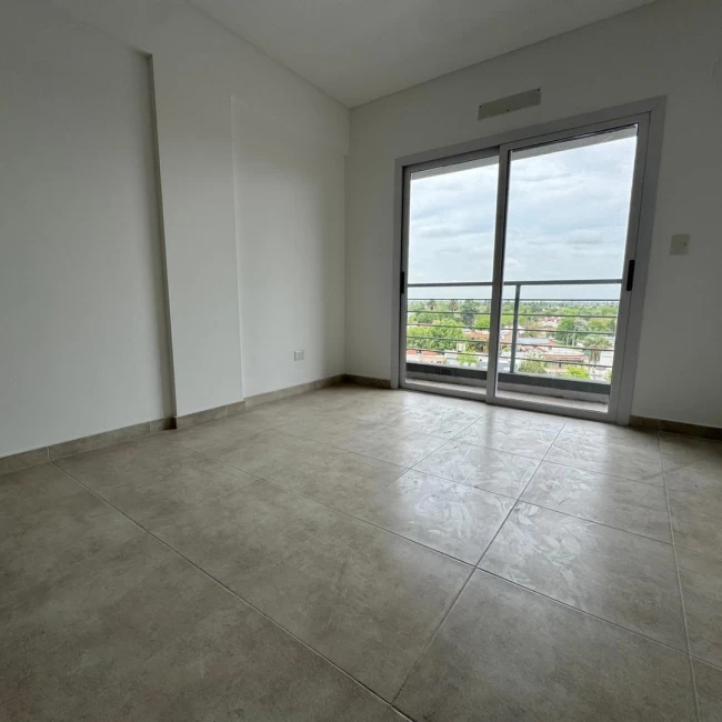 Departamento MONOAMBIENTE CON BALCÓN Y COCHERA EN TORRES VISAGE, ITUZAINGÓ SUR! APTO PROFESIONAL