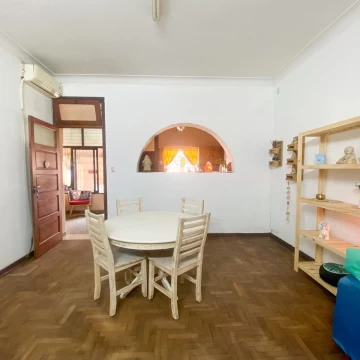 Venta Dos Casas en Block con Gran Fondo – Lanús Este
