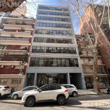 Oficina en alquiler | 120 m² | Belgrano | Edificio corporativo con cochera