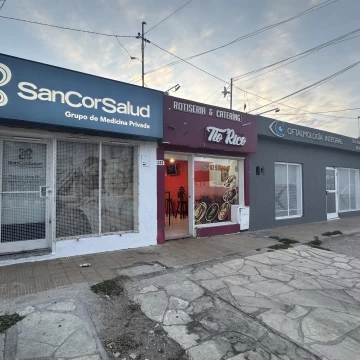 OPORTUNIDAD INVERSOR. Venta de 3 LOCALES Y 3 DEPARTAMENTOS!