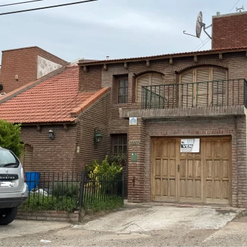 VENTA CASA COSTANERA, CALETA OLIVIA