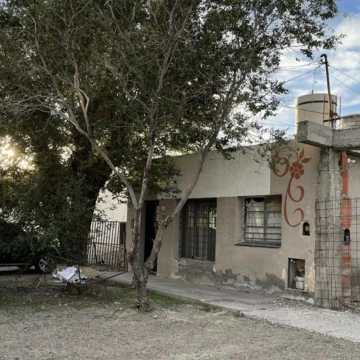VENTA DE LOTE CENTRICO EN CALETA OLIVIA