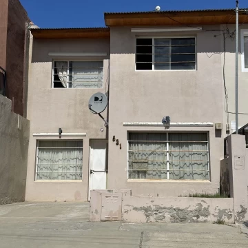 VENTA DUPLEX, B 26 DE JUNIO, CALETA OLIVIA