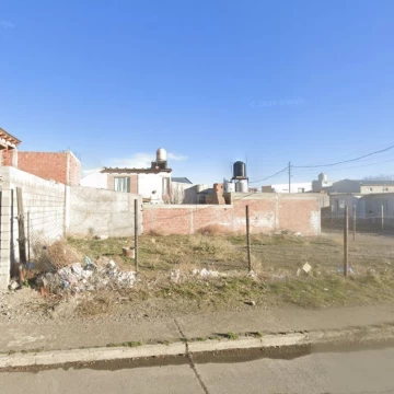 Venta de esquina en mini centro, Caleta Olivia