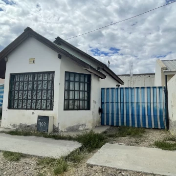 Casa en venta 26 De Junio 3 ambientes