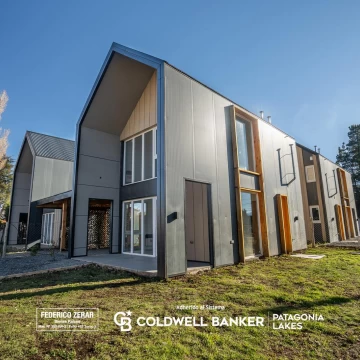 Venta CASA DUPLEX 3 amb 70m2 a 200m del lago - Bariloche - APTA CREDITO