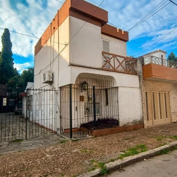 PH 3 ambientes venta Moron