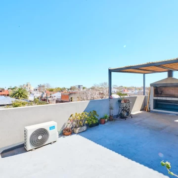 VENTA PH TRIPLEX 4 AMBIENTES, PLAYROOM Y TERRAZA CON PARRILLA EN FLORIDA
