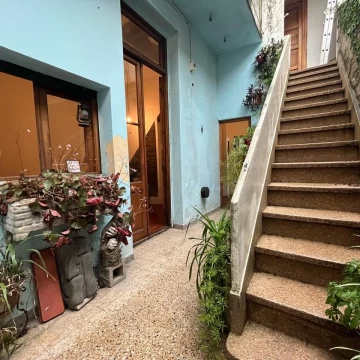 PH con estilo rústico en Villa Crespo - sin expensas 