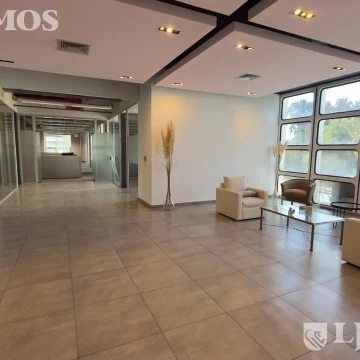 Alquiler de oficina de 1.500 m2 en San Fernando