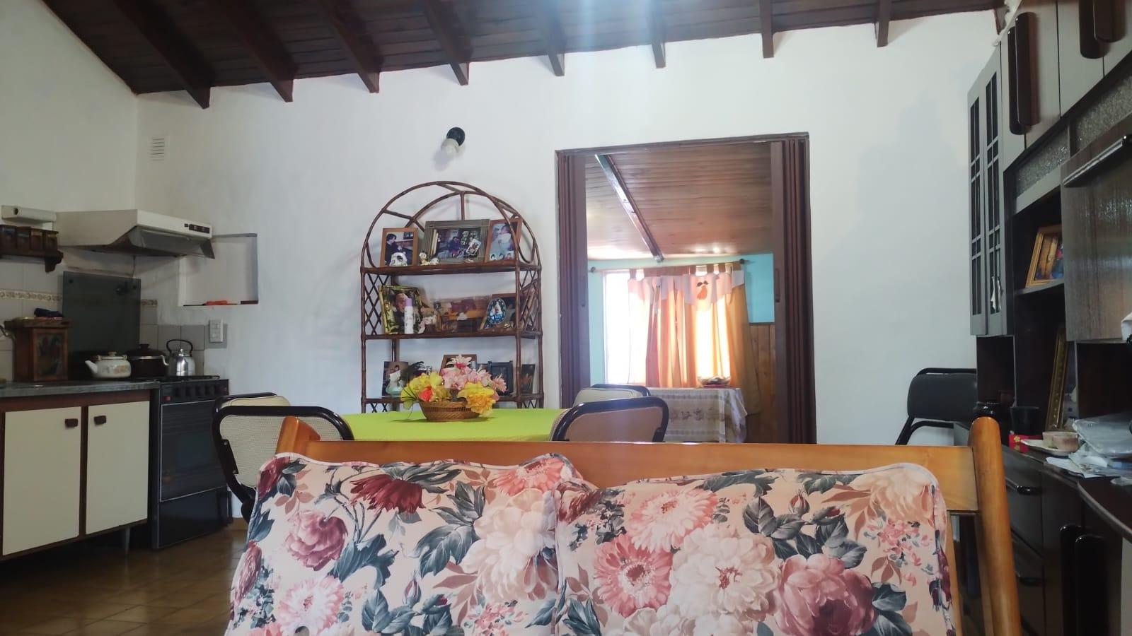 Conecta con galería techada