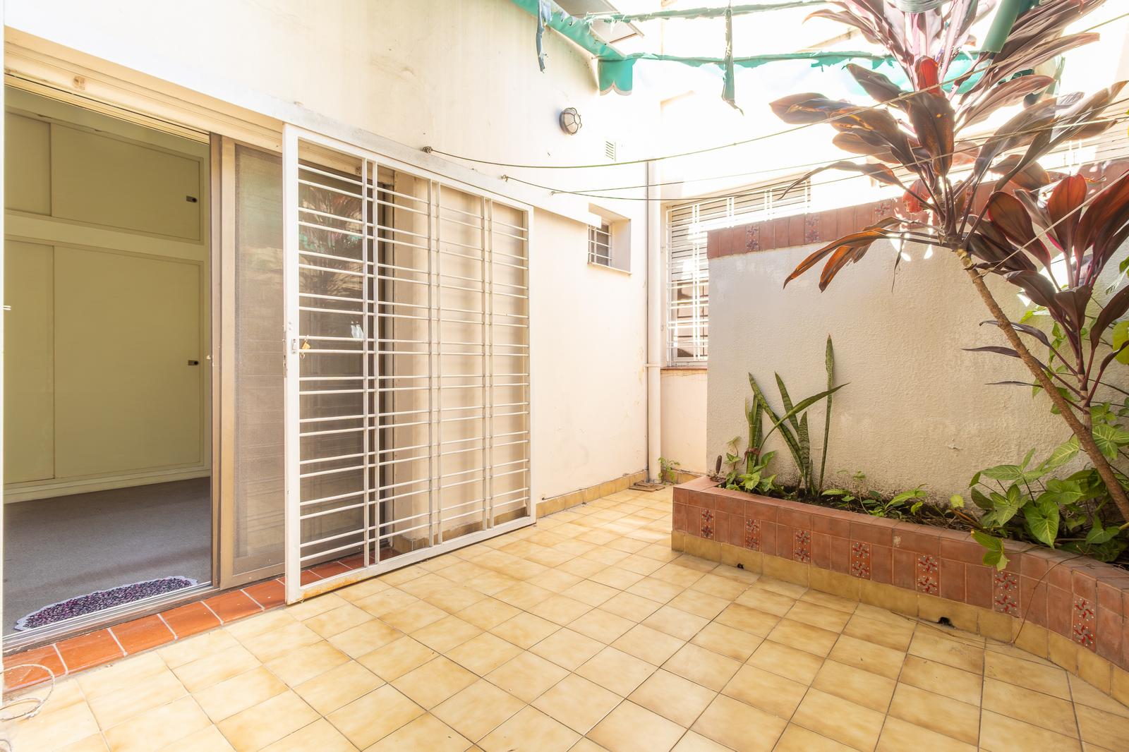 Patio 2 con acceso a Dormitorio 1