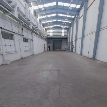 Depósito de 4.745 m2 cubiertos en Alquiler - La Tablada