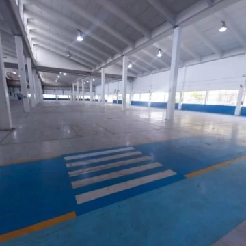 Depósito de 3709 m2 cubiertos en Alquiler - La Tablada