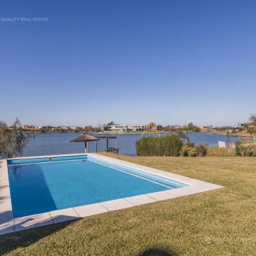 CASA | 4 AMBIENTES | LAGUNA | APTO CRÉDITO | PISCINA | SAN SEBASTIÁN