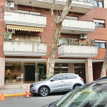 Departamento 3 ambientes enormes en Palermo Botanico frente al Ecoparque con balcón muy amplio