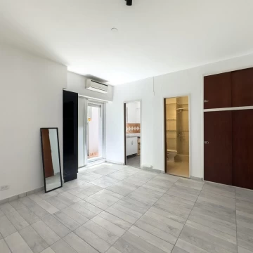 Monoambiente Chico en Alquiler Av. Libertador Belgrano