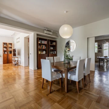 Magnifica casa en venta 7 ambientes con jardin y pileta - Vicente López