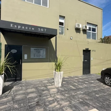Oficinas/ consultorios en alquiler - Gonnet 