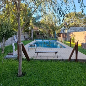 Casa en Venta en Funes Dos dormitorios